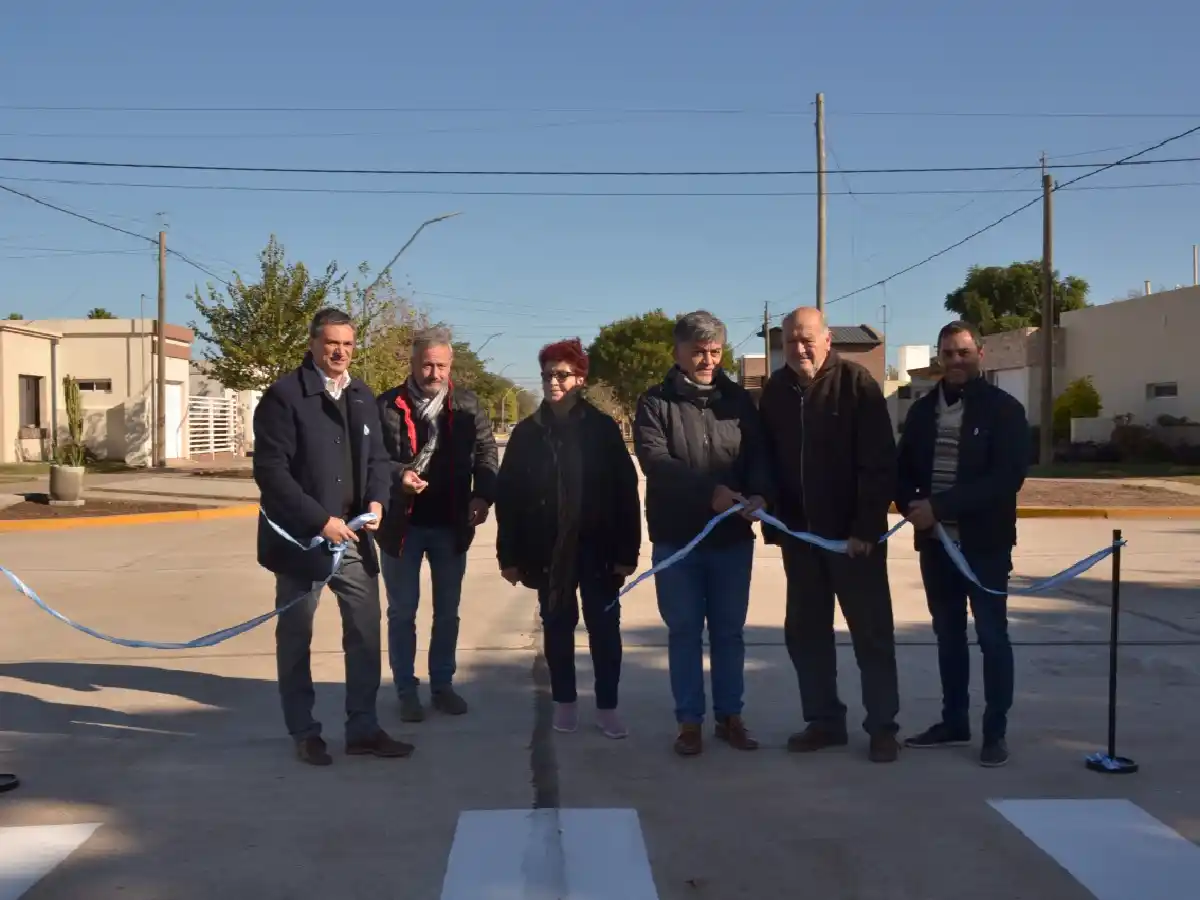 Brinkmann habilitó dos nuevas cuadras de pavimento   