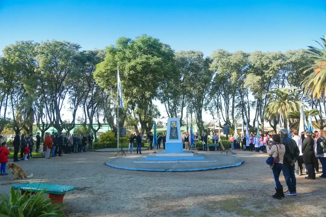 25 de Mayo: habrá acto en Río Tala, pero suspendieron el desfile y el festival por mal tiempo