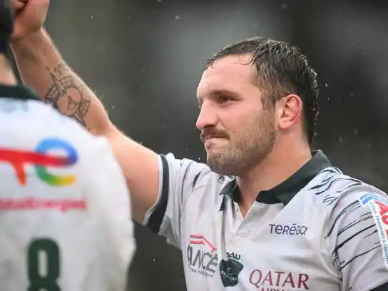 Calles vuelve al 15 titular de Pau.