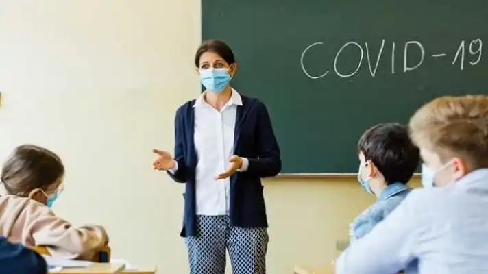 CLASES PRESENCIALES: colegio privados definirán por una encuesta si alumnos retornan a las aulas