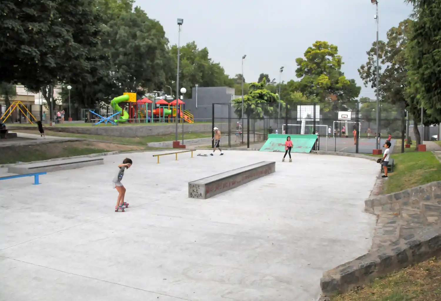 Plaza Pasarelli 02-02-22 - 2