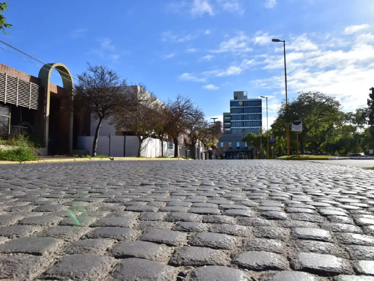 Calles vacías y negocios cerrados: así se vive el feriado en San Francisco 