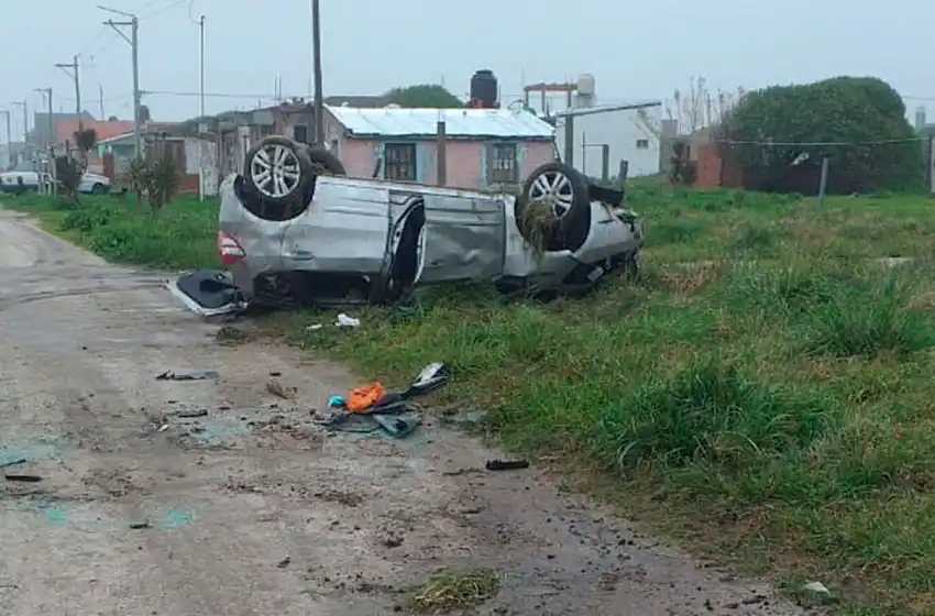 Despiste y vuelco en ruta 11