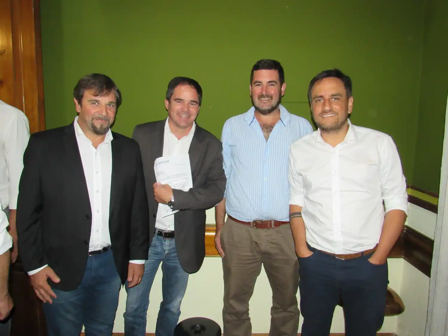 El intendente de Larroque presentó un proyecto "por la salud y el ambiente"