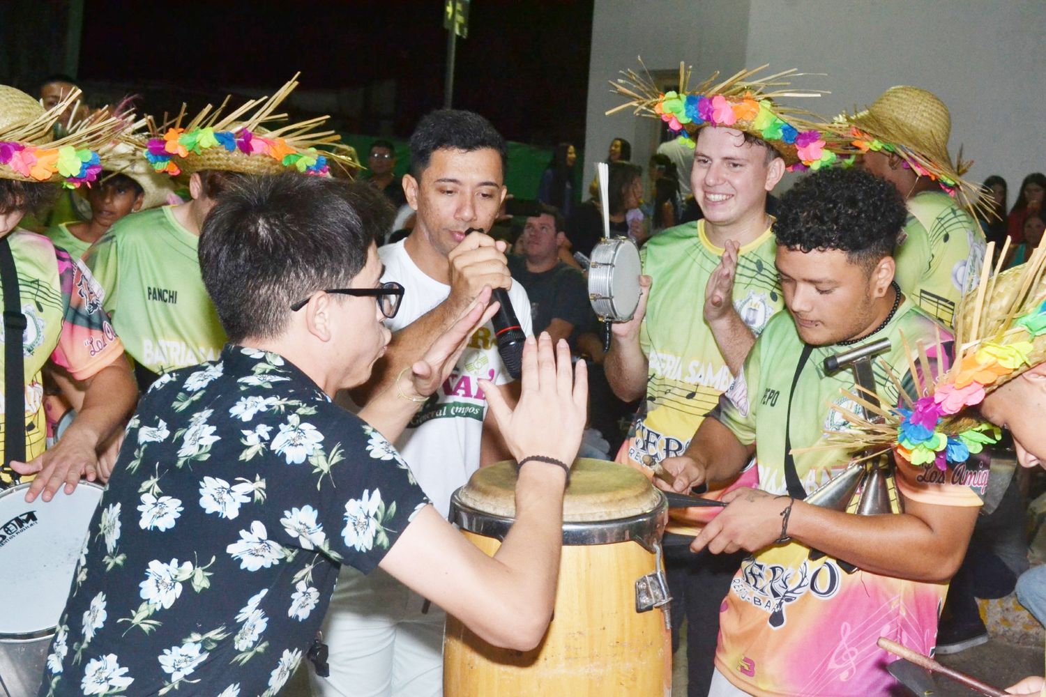 Se vivió su última noche de carnaval