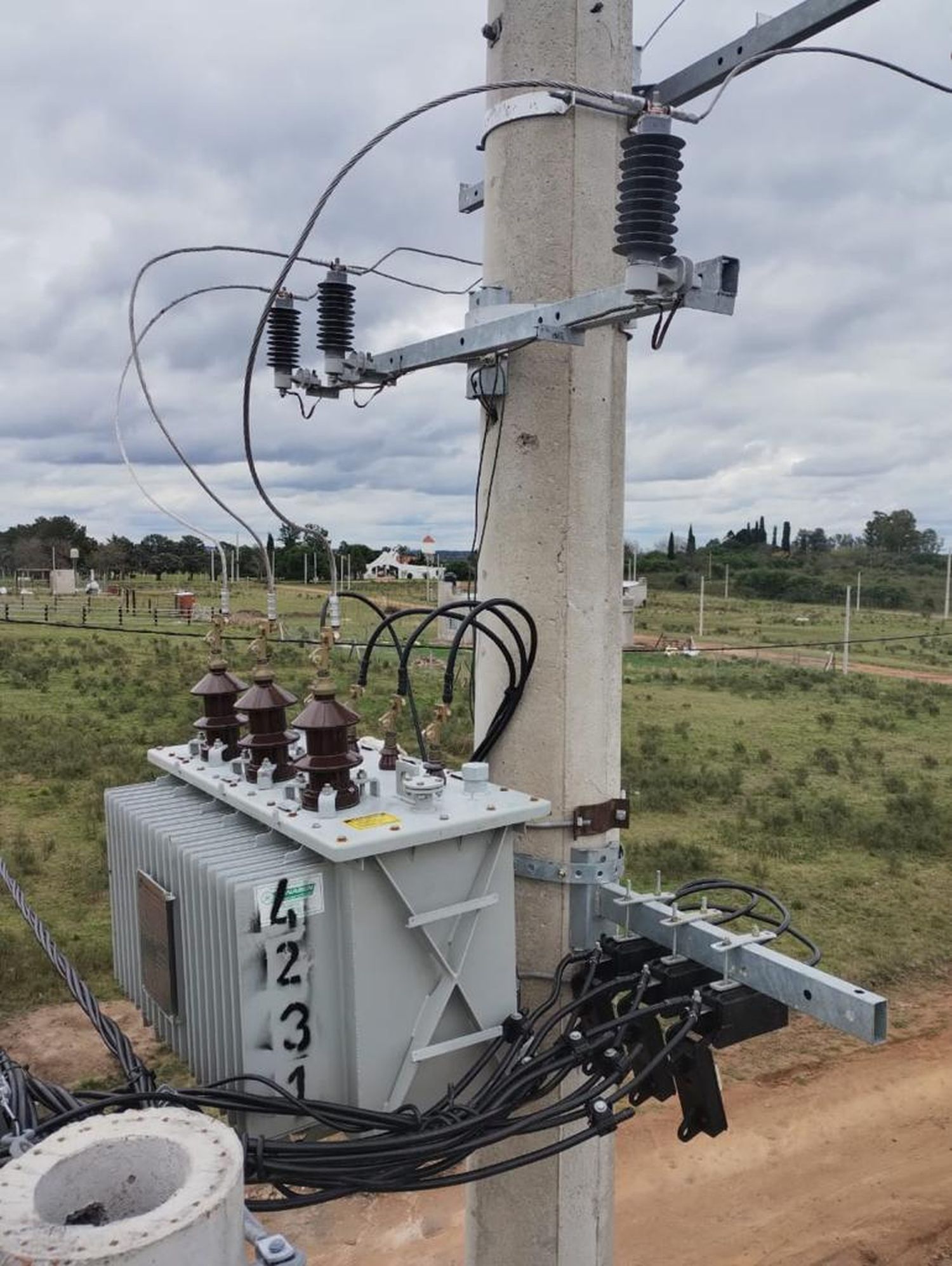 Unas 120 familias de Gualeguaychú reclaman por la falta de acceso a la electricidad: “Queremos vivir dignamente”