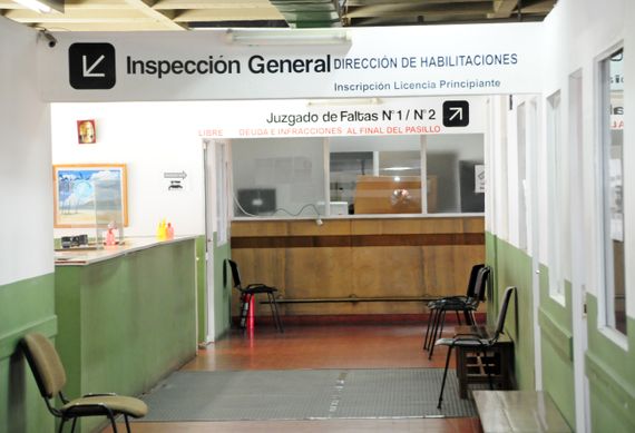 Juzgan a dos trabajadores municipales por abuso sexual y violencia contra una compañera