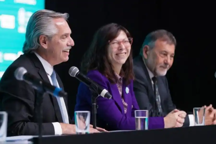 Alberto Fernández le respondió a Cristina Kirchner por la relación del Gobierno con el FMI