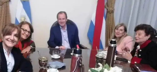 Tassistro junto a otras Diputadas justicialistas mantuvieron un encuentro con el Gobernador Bordet
