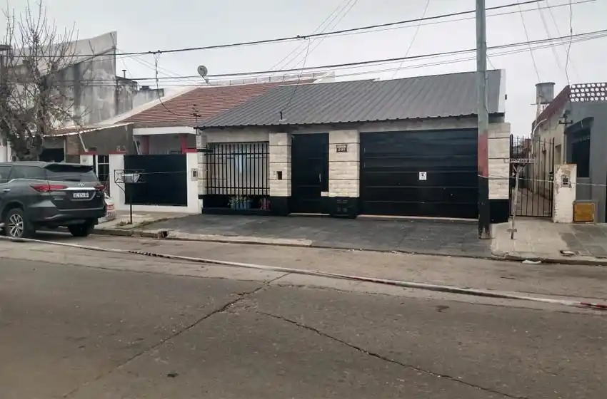 Detuvieron a un menor de edad tras una persecución: apuntó con un arma a la policía