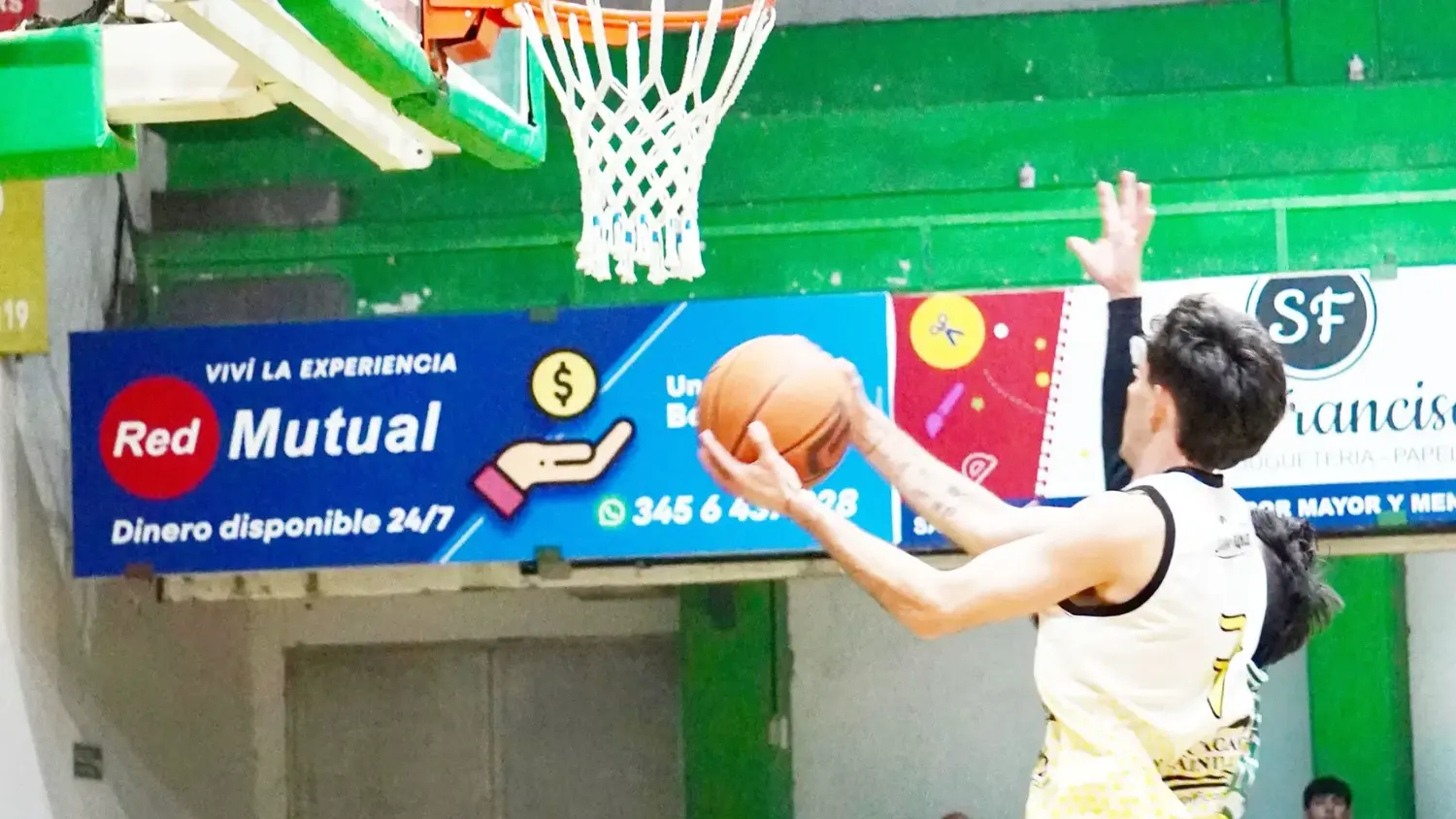 Capuchinos y Estudiantes se ponen a punto para afrontar el Torneo Pre Federal de Básquetbol