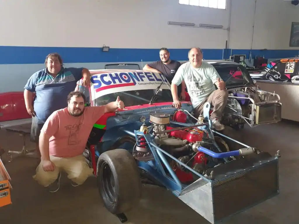 El Falcon de Zarzábal, en el Azul Sport Team