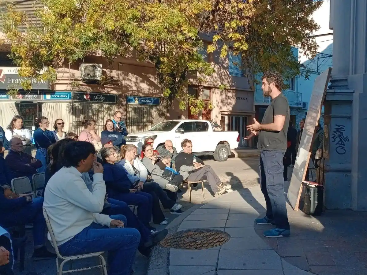 clase publica uner mayo 2026 - 2