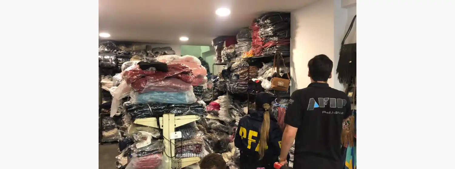 Funcionaban como ONG pero vendían las donaciones en un local del centro