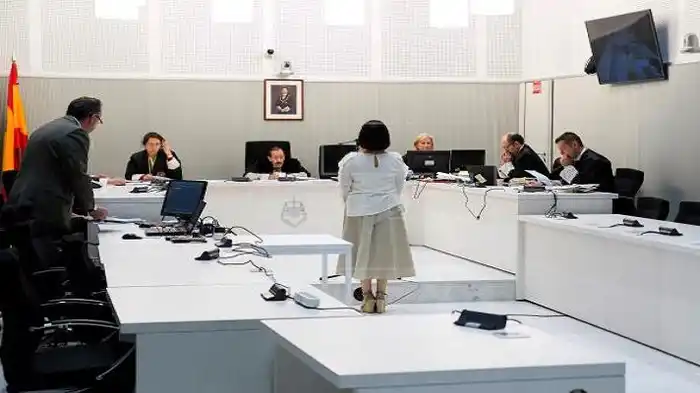 Claudia Patricia Díaz, exenfermera de Hugo Chávez, logró lavar más de 4 millones de dólares. Lo hizo a través de la compra de objetos lujosos, informó el diario El Mundo.