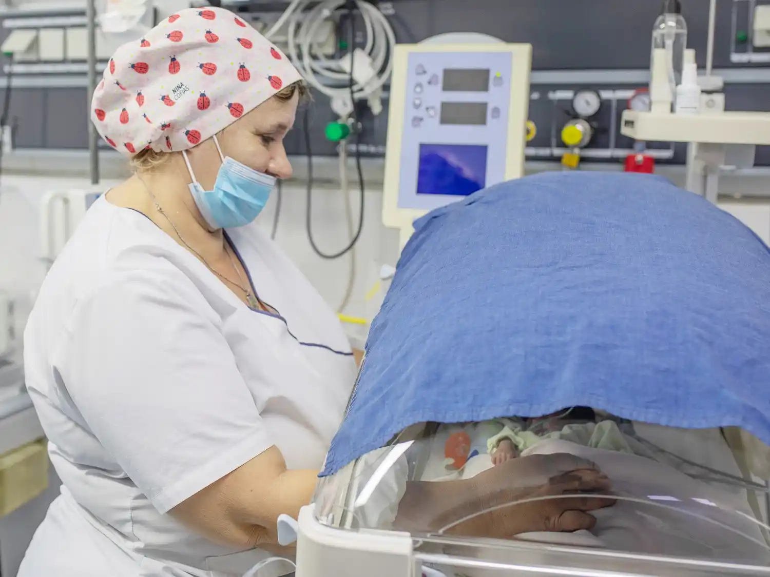 Realizan actividades de sensibilización y cuidados de los recién nacidos prematuros