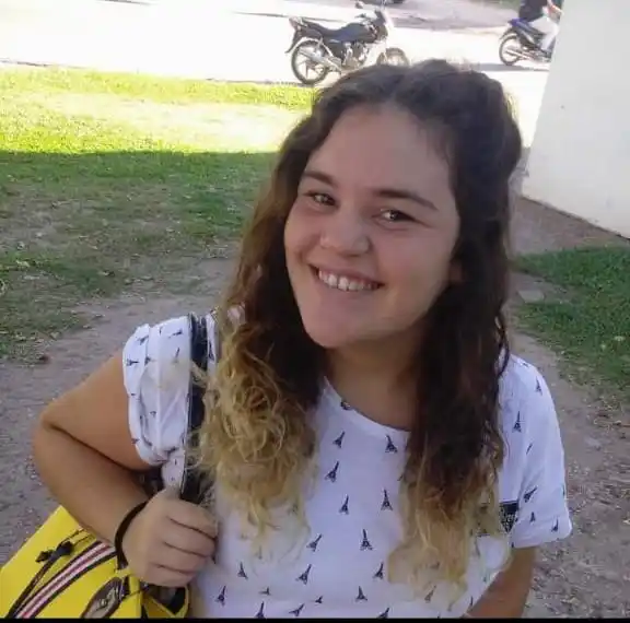 Una gualeguaychuense ganó una beca de trabajo: necesita ayuda para viajar a Francia