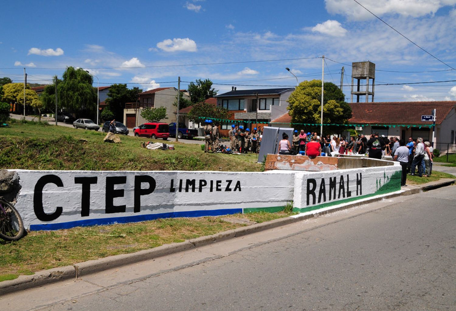 Una cuadrilla de limpieza trabajará en el arroyo Ramal H y recuperará un nuevo espacio para el barrio