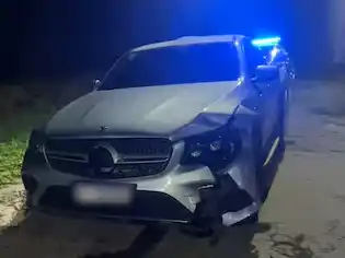 Denunciaron al jugador de Boca Juniors Luis Advíncula por causar un choque en la ruta: las imágenes que exponen su intento de fuga