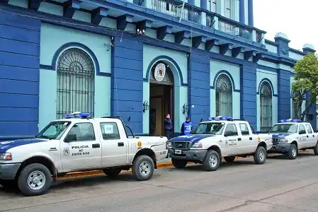 Joven de 18 años asaltó a una familia y apuñaló a un hombre