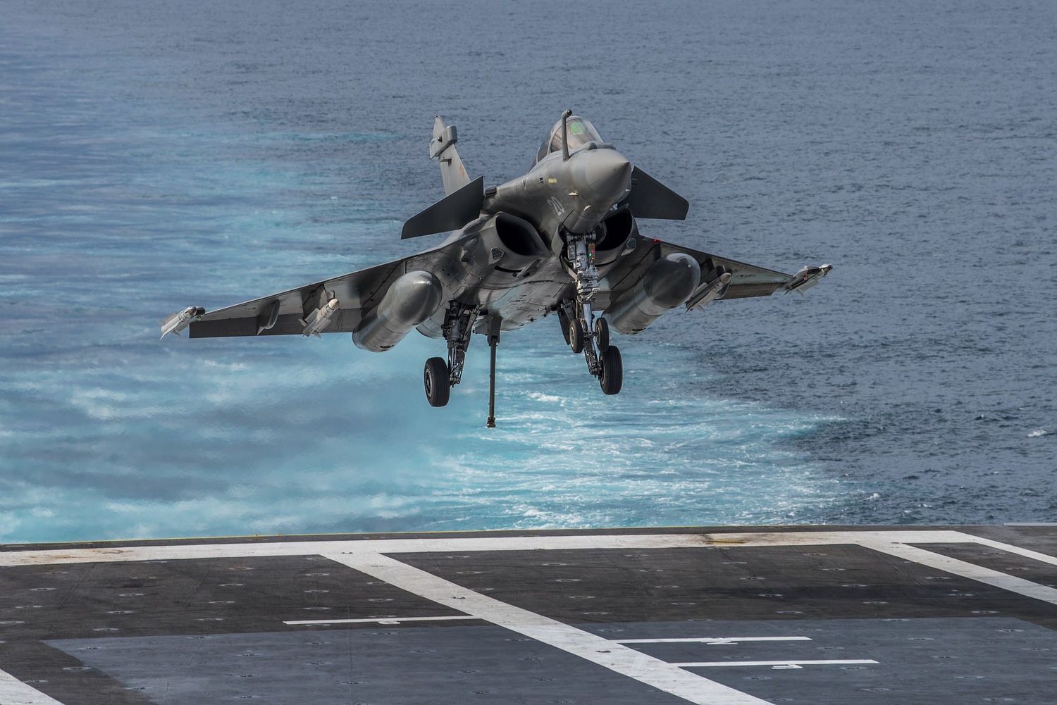 Dassault confirma la selección del Rafale por parte de la Armada India