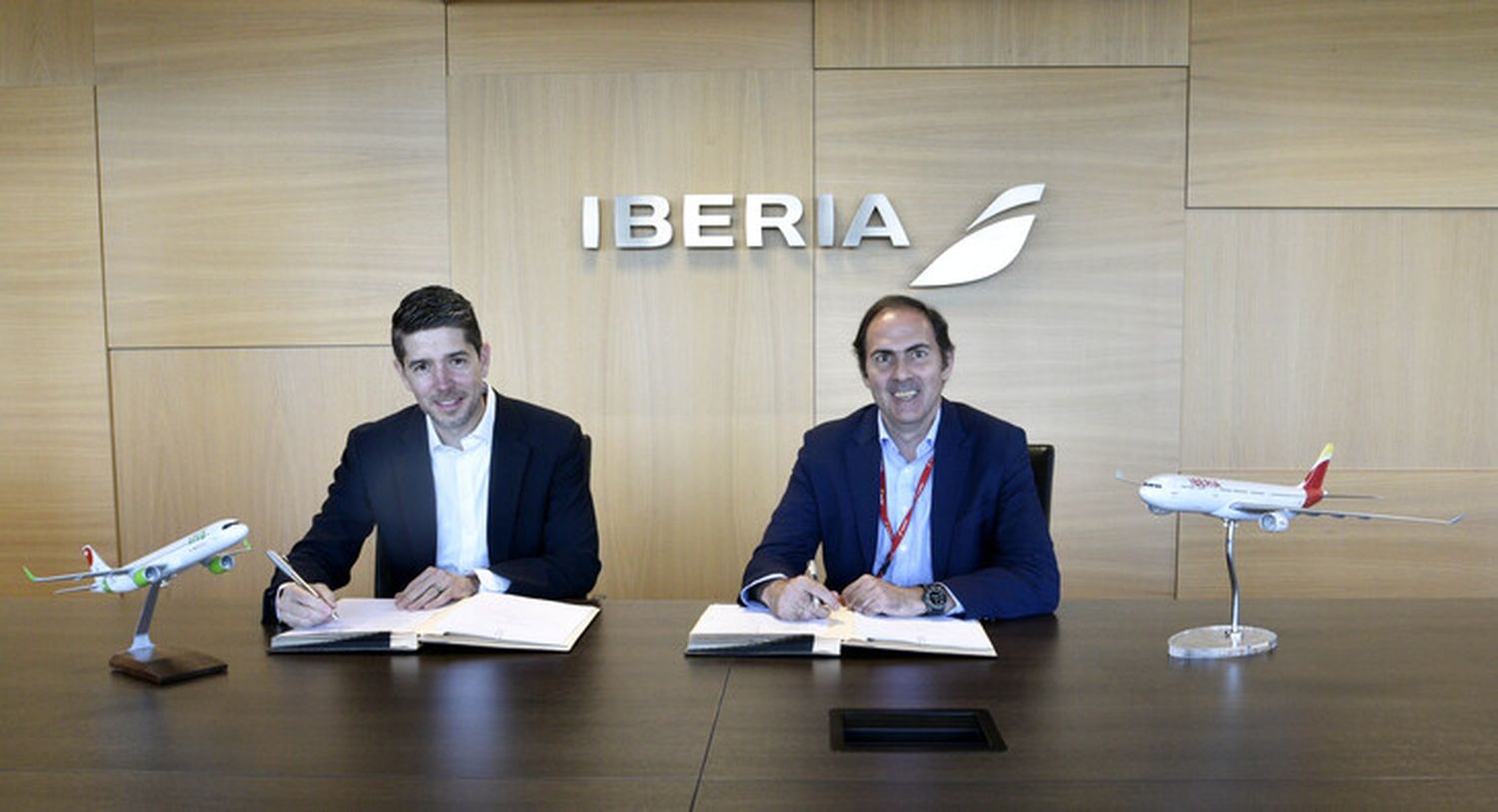 Iberia and Viva Aerobus sign codeshare agreement