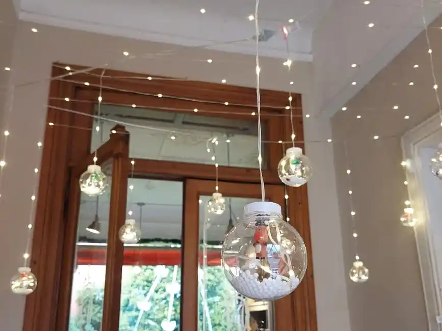 ¿Falta de espíritu navideño o falta de dinero?: la gran grieta que desató un debate en redes sociales