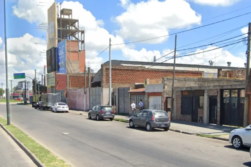 Robaron $20 millones de un taller metalúrgico.