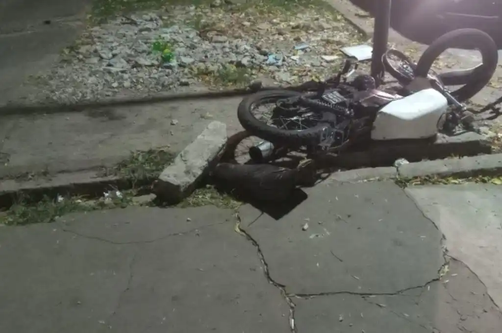 Así quedó la moto tras el siniestro