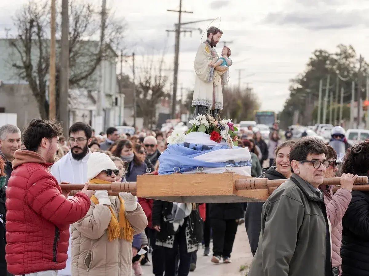 Peregrinación. Como cada 7 de agosto en el barrio 9 de julio