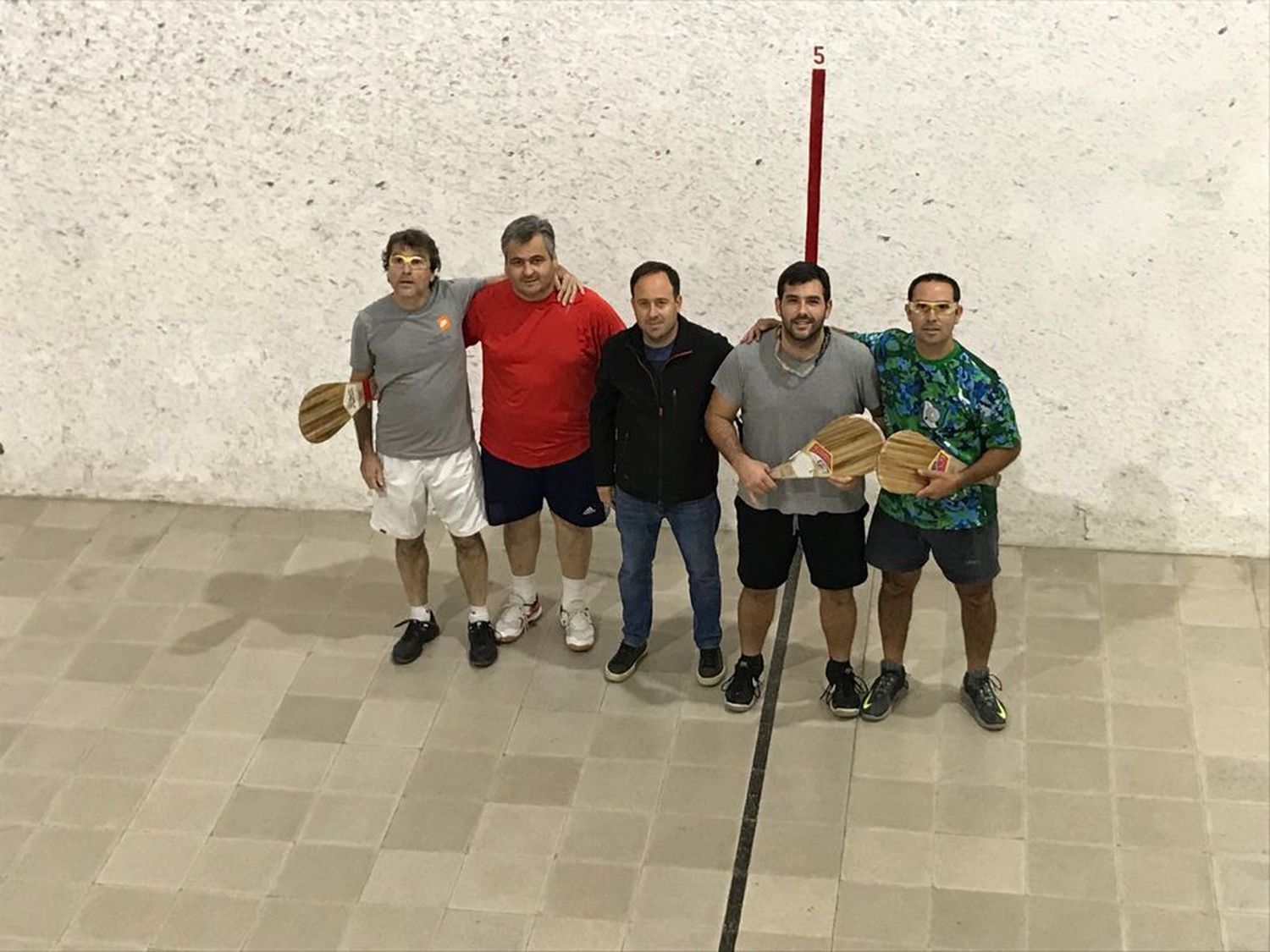 Dos parejas de pelotaris de Gualeguaychú vienen invictos en la 2da del Entrerriano