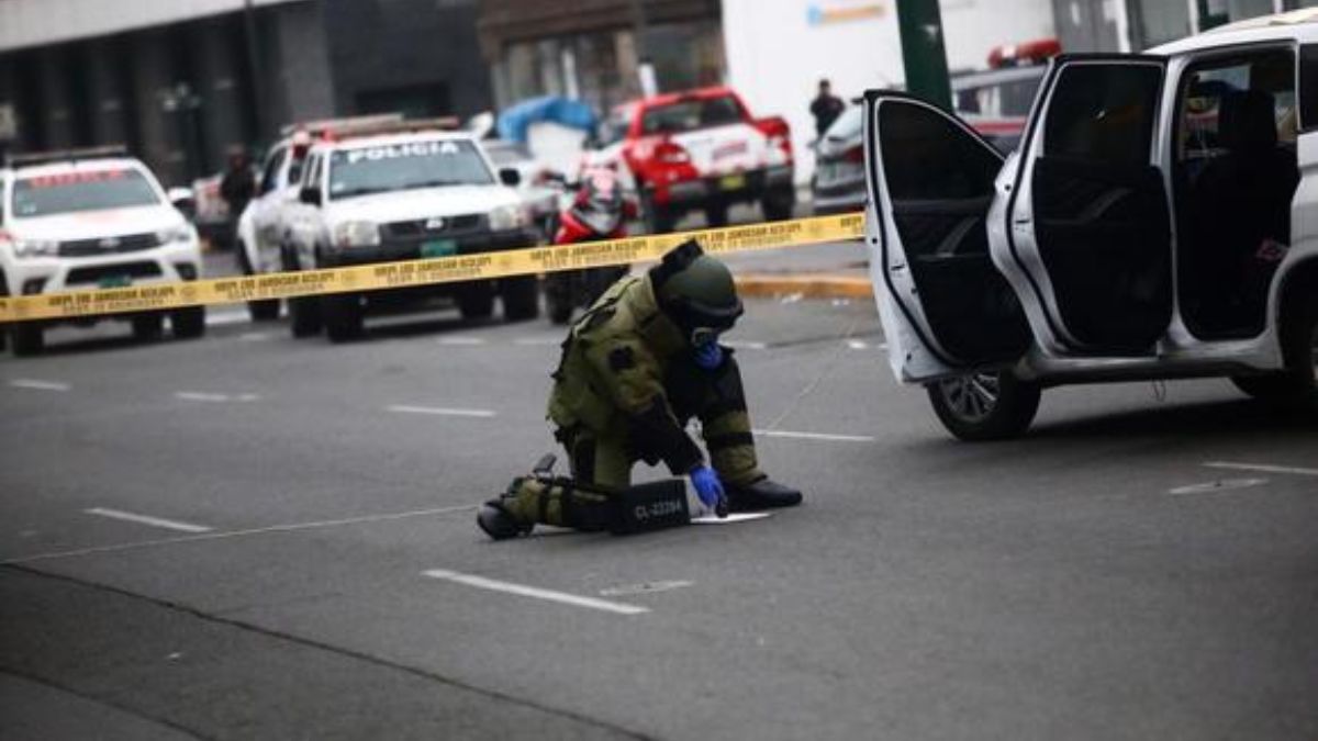 ¡DEL TREN DE ARAGUA! Con granadas y ametralladoras dos venezolanos se enfrentaron a la Policía de Perú