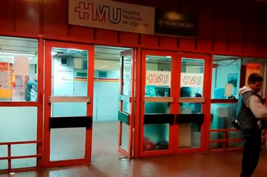 Mujer policía grave tras ser atropellada