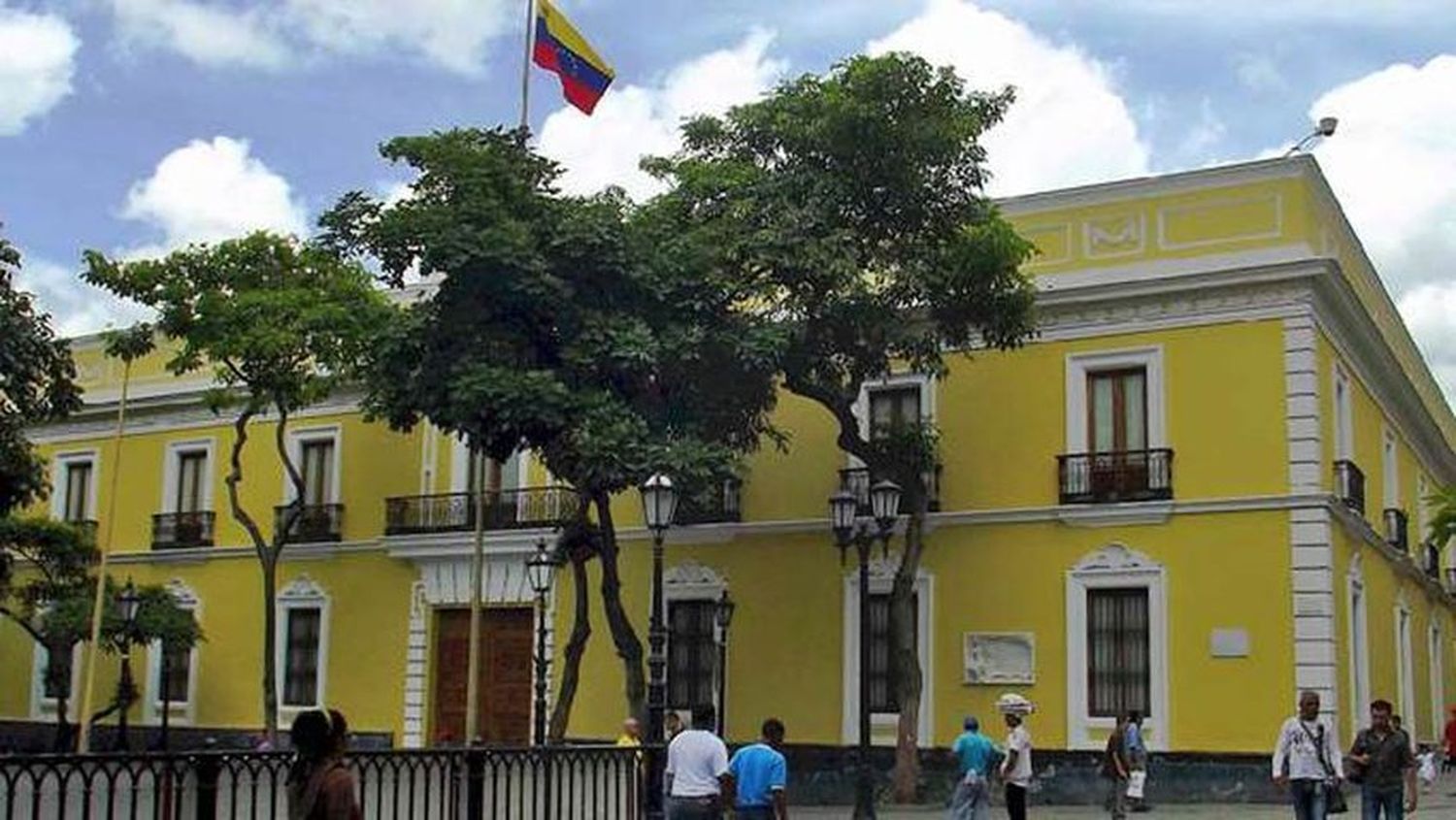 “Se dejaron ARRASTRAR»: Arreaza rechaza postura de Argentina en Comisión de DDHH de la ONU