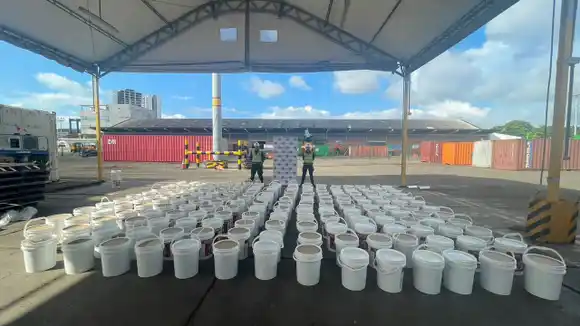 Incautan toneladas de cocaína en Cartagena