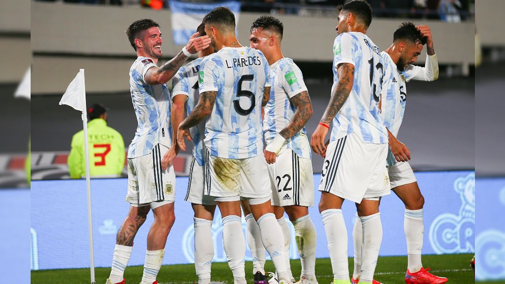 Conmebol confirmó que el partido Argentina-Uruguay se jugará en el Kempes en un mes