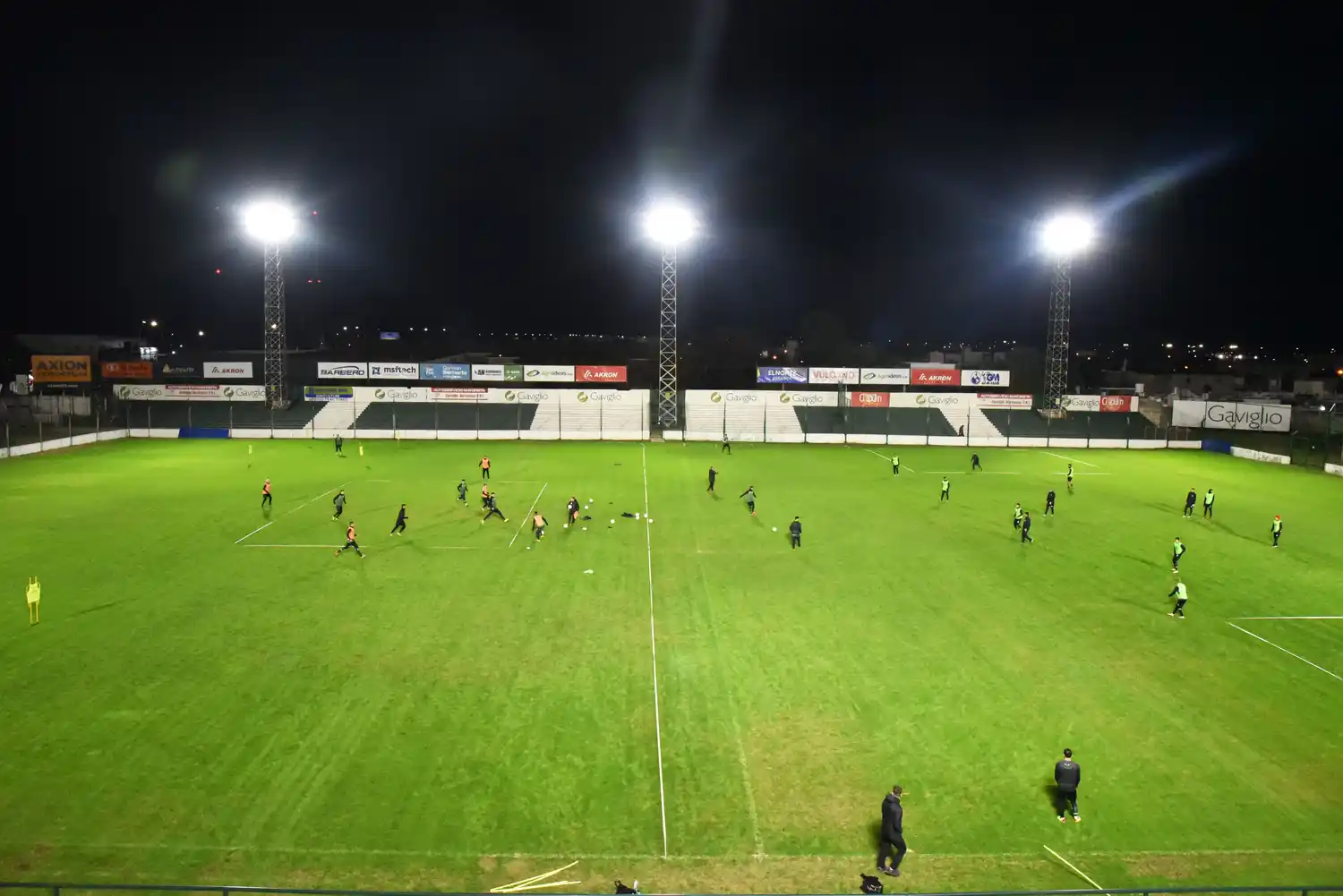 El estadio "Juan Pablo Francia" lució brillante.