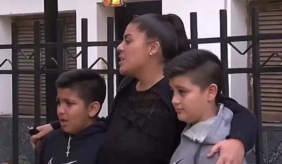 Pedido de justicia por César: familiares y vecinos del colectivero asesinado se reunieron frente a su casa