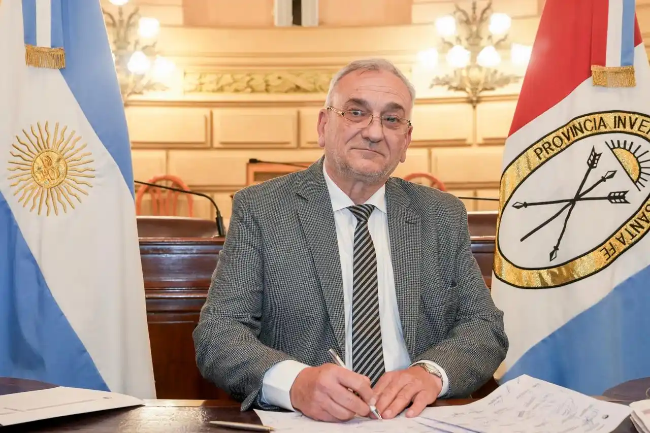 Alcides Calvo realizó su análisis en el cierre de la Convención Constituyente: "Nos espera un gran futuro"