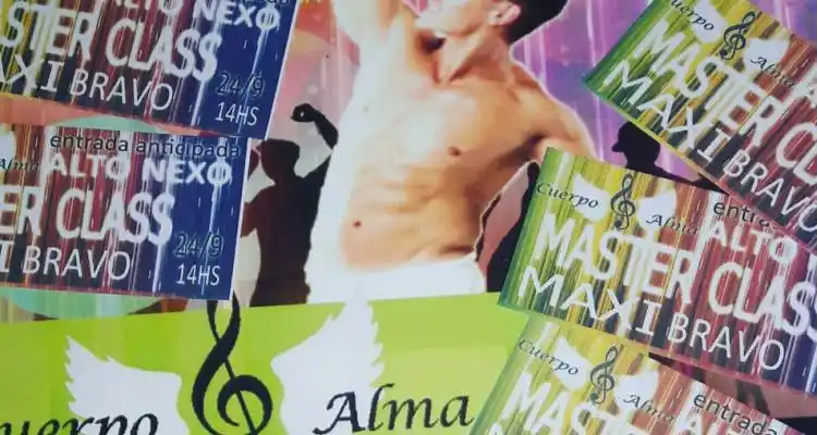 Clase magistral de Zumba en Alto Nexo con Maxi Bravo