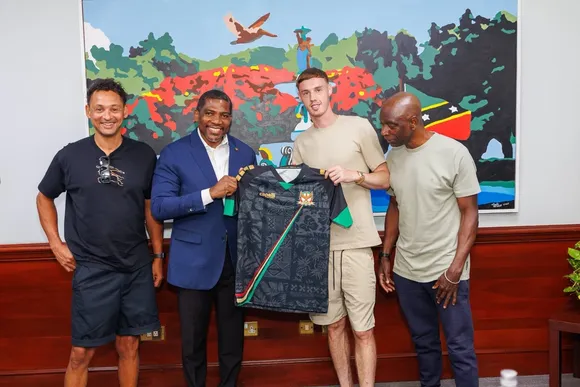 Figura en la final del Mundial de Clubes, fue recibido como héroe en un curioso país