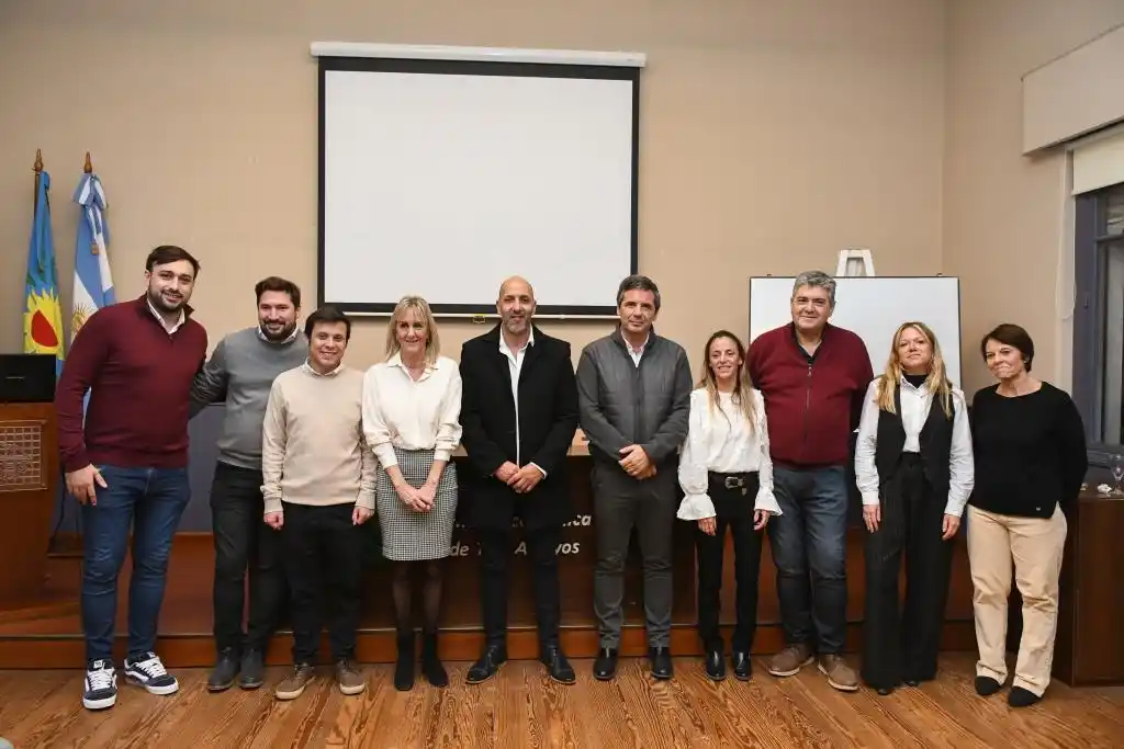 Brindis en la Cámara Económica por la asunción de María Ramona Maciel a la presidencia