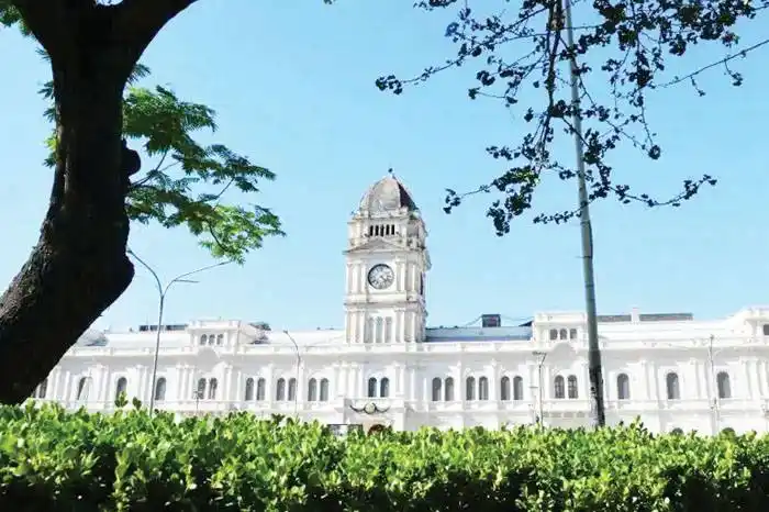 El sábado comienza el pago a los estatales