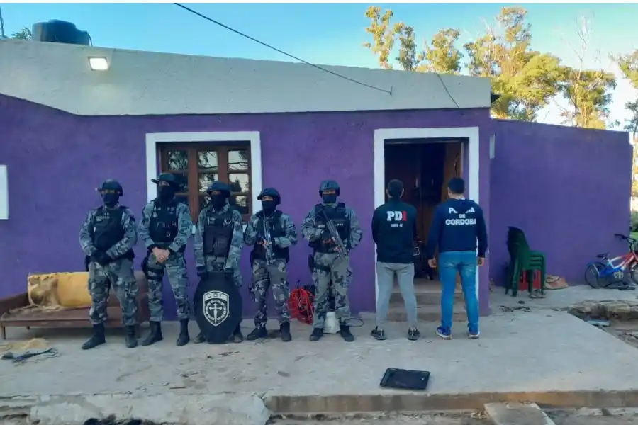 Allanemiento: incautaron marihuana destinada a la venta ilegal y detuvieron a un joven de 25 años 