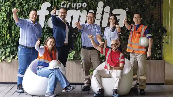 La famosa FAMILIA colombiana va para Venezuela 