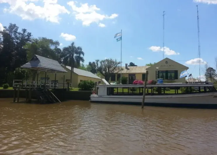 Una embarcación en el delta bonaerense