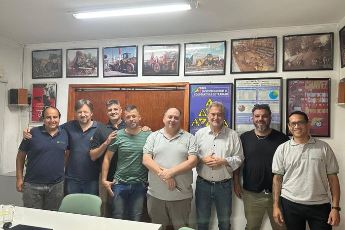 Mirabella visitó cooperativas en Villa Constitución