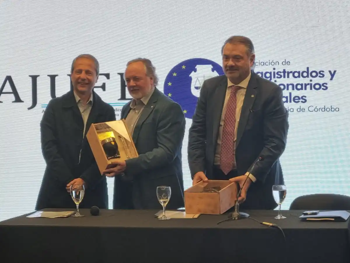 Alberione: “Nuestra lucha contra el narcotráfico es en serio” 