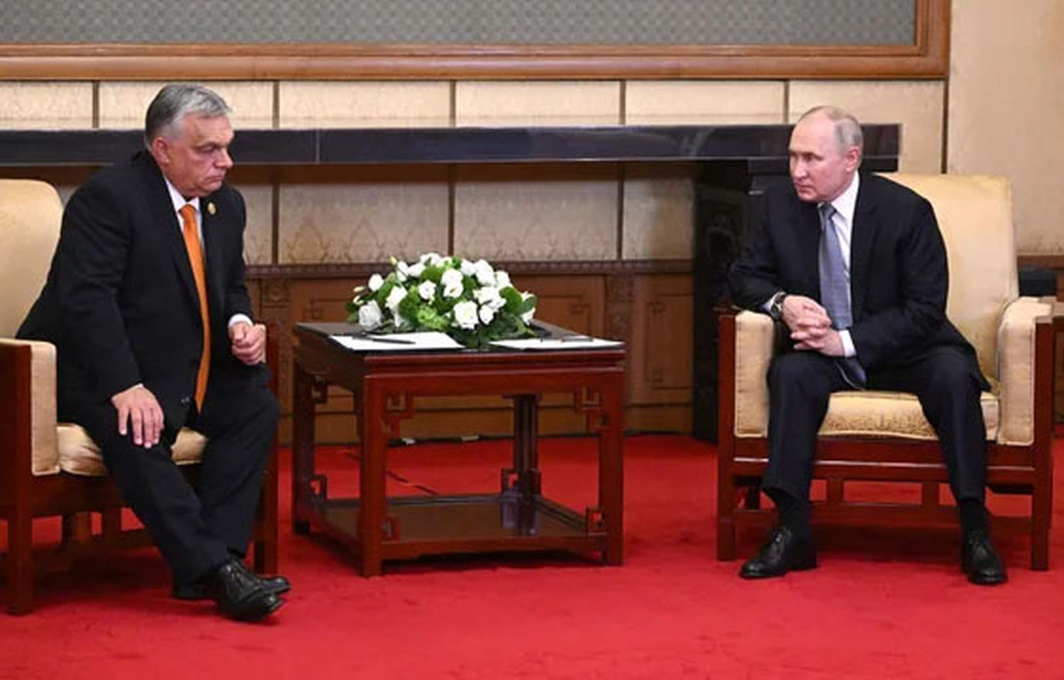 Orbán visitó Moscú, se reunió con Putin e instó a una solución diplomática de la crisis de Ucrania