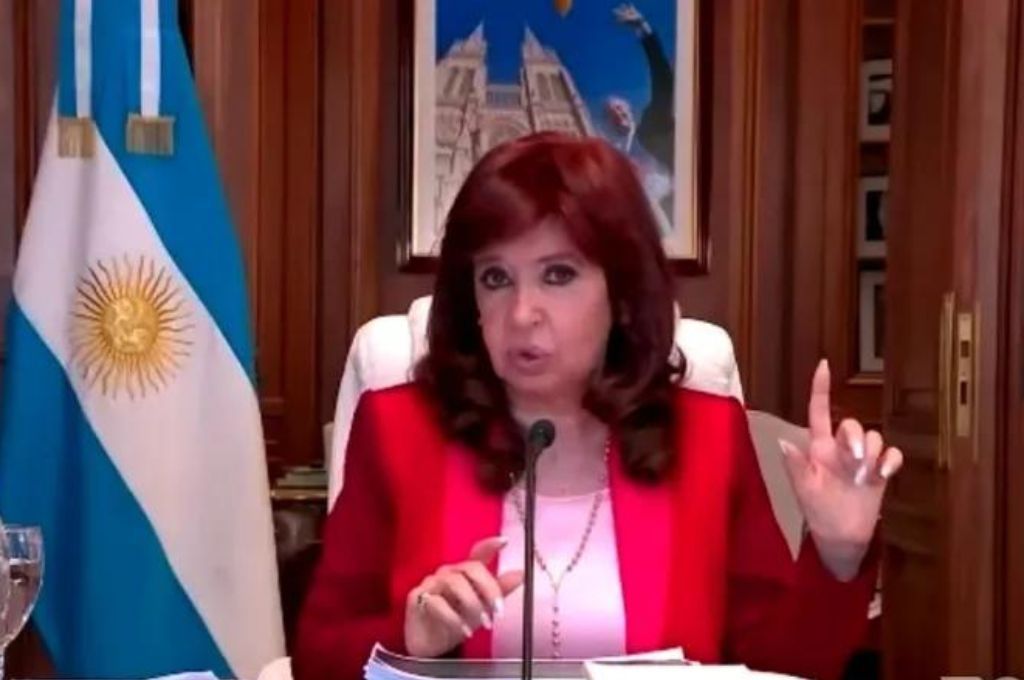 Cristina Kirchner se defendió en el último día de alegatos por la causa Vialidad: “Se montó una fábula”